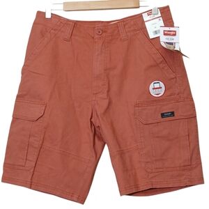 NWT Wrangler Mens Red Cargo Shorts 32 Relaxed Fit Tech Pocket Stretch Cotton